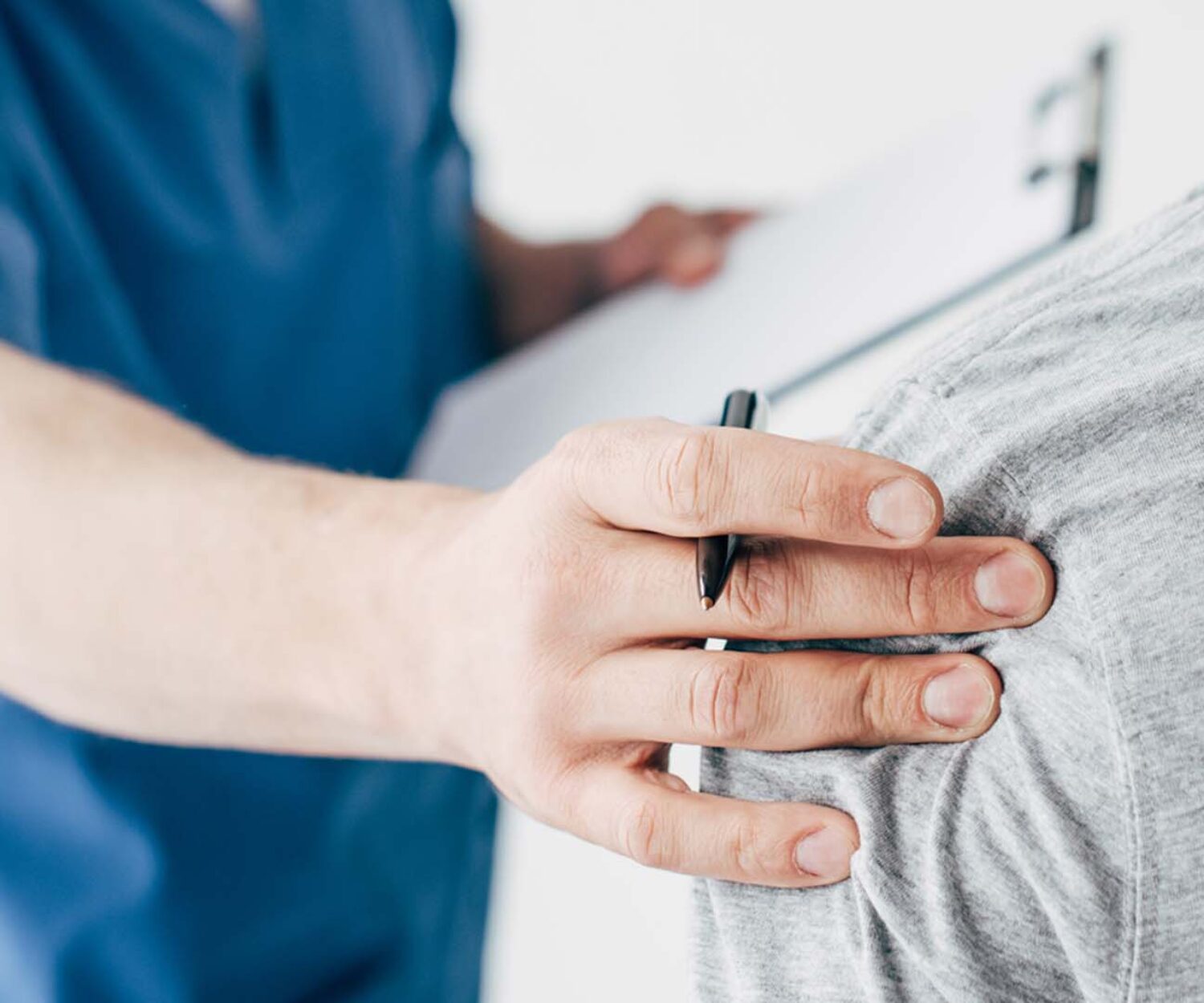 how to treat frozen shoulder pt miami boca raton